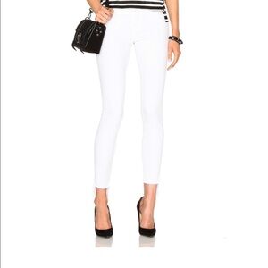 Frame Denim | White Le Skinny de Jeanne Raw Stagger Hem Jeans Classic Skinny 28